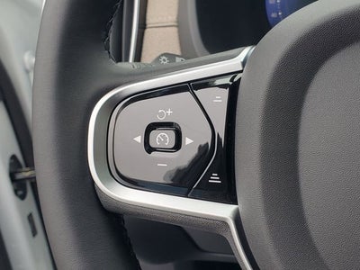 2026 Volvo XC90 B5 Plus