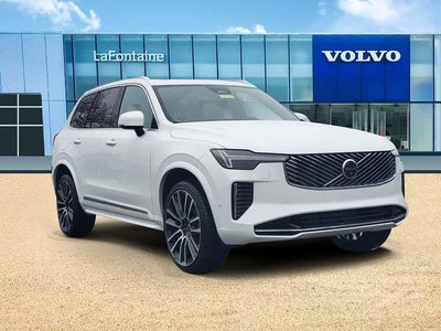 2026 Volvo XC90 B5 Plus