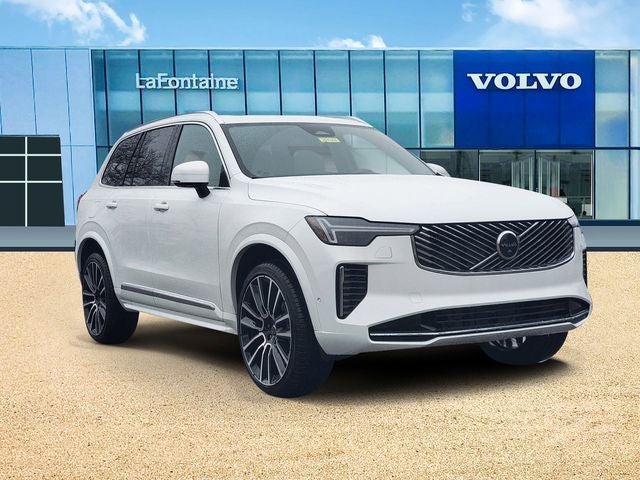 2026 Volvo XC90 B5 Plus