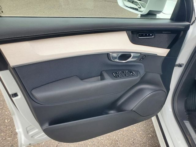 2025 Volvo XC90 B5 Ultra 7-Seater 2025.5