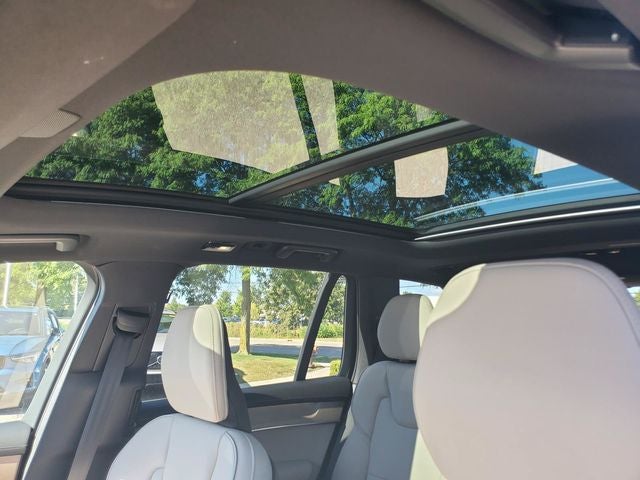 2026 Volvo XC90 B5 Core