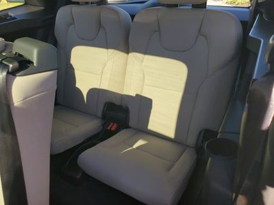 2026 Volvo XC90 B5 Core