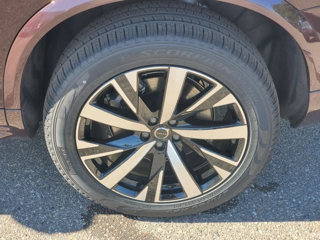 2026 Volvo XC90 B5 Core