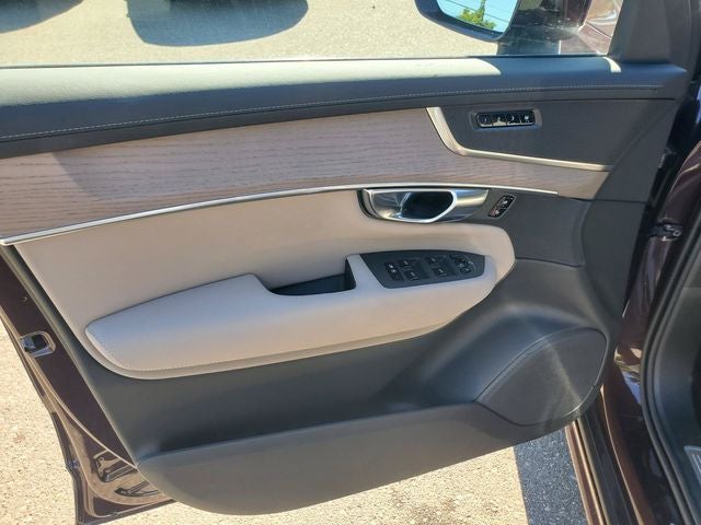 2026 Volvo XC90 B5 Core