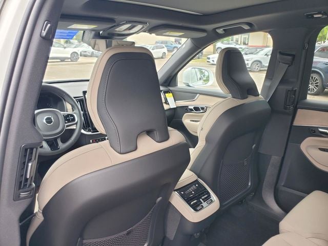 2026 Volvo XC90 B5 Core