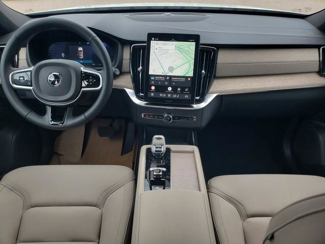 2026 Volvo XC90 B5 Core