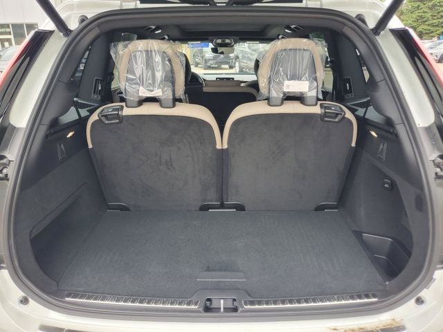 2026 Volvo XC90 B5 Core