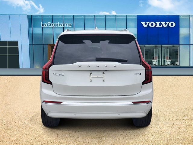 2026 Volvo XC90 B5 Core