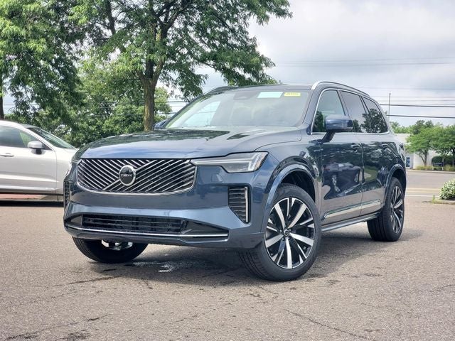2026 Volvo XC90 B5 Core