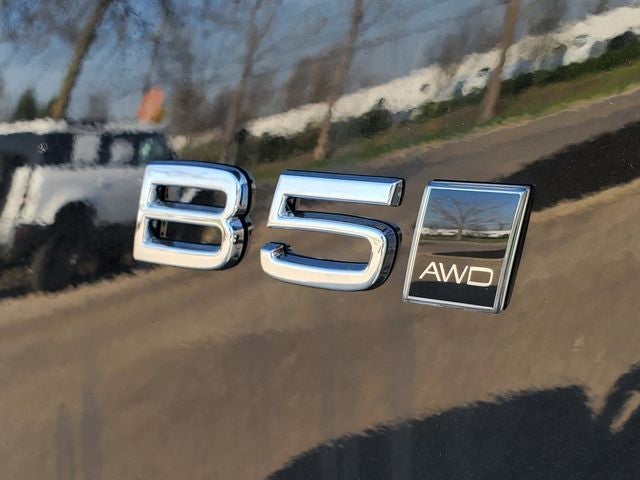 2026 Volvo XC90 B5 Core