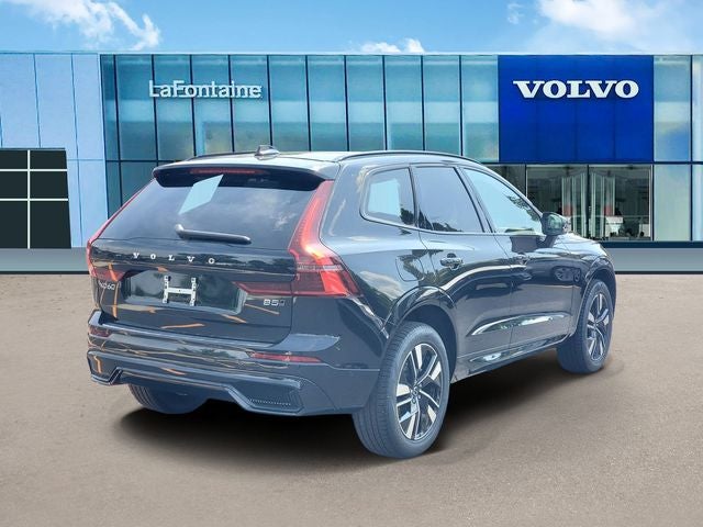 2026 Volvo XC60 B5 Plus