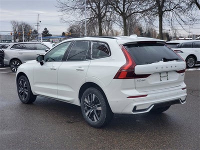 2026 Volvo XC60 B5 Plus