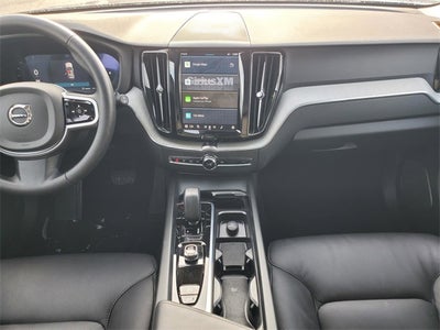 2025 Volvo XC60 B5 Plus