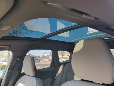 2026 Volvo XC60 B5 Plus