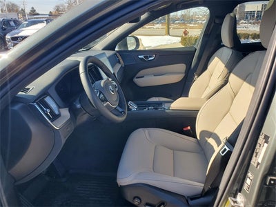 2026 Volvo XC60 B5 Plus