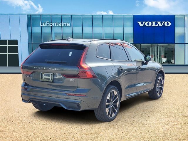 2026 Volvo XC60 B5 Plus