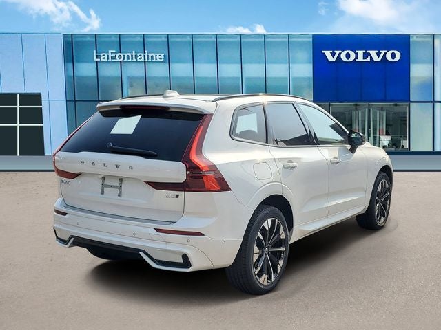 2026 Volvo XC60 B5 Plus