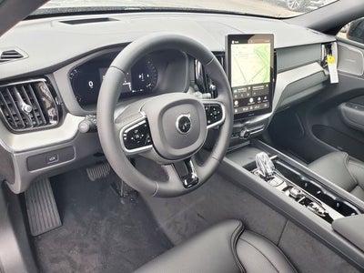 2026 Volvo XC60 B5 Ultra Black Edition