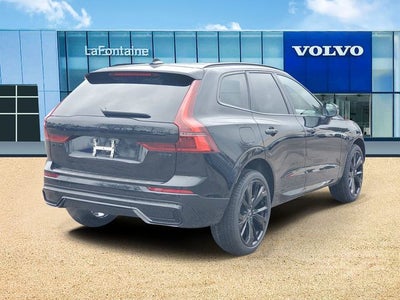 2026 Volvo XC60 B5 Ultra Black Edition