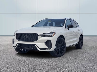 2026 Volvo XC60 B5 Ultra Black Edition