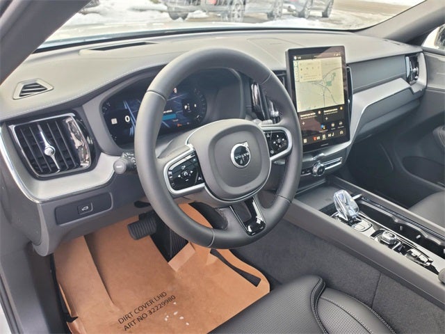 2026 Volvo XC60 B5 Ultra Black Edition