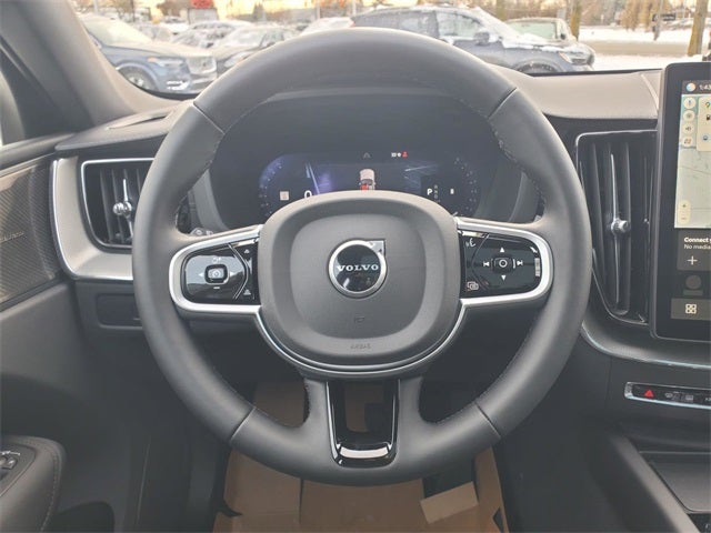 2026 Volvo XC60 B5 Ultra Black Edition