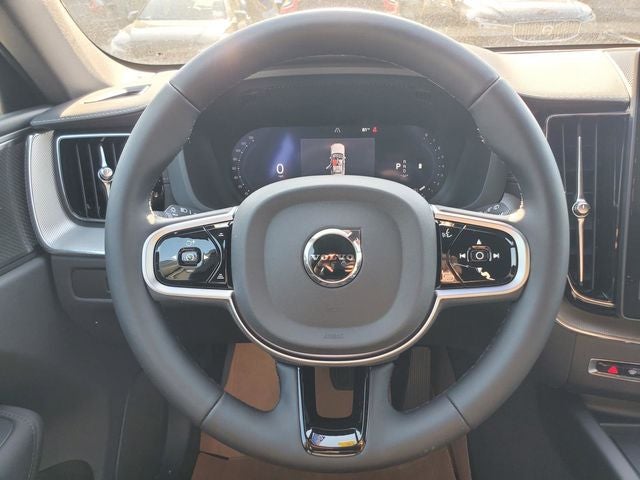 2026 Volvo XC60 B5 Ultra Black Edition