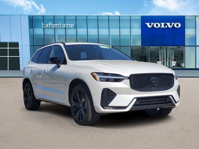 2026 Volvo XC60 B5 Ultra Black Edition