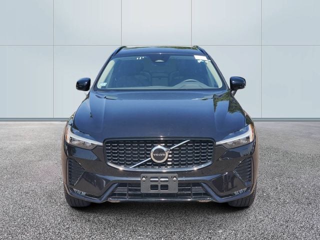 2025 Volvo XC60 B5 Core