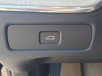 2026 Volvo XC60 B5 Core