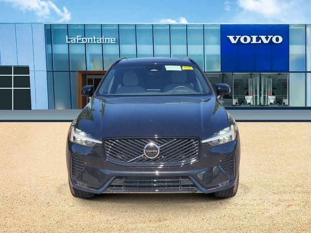 2026 Volvo XC60 B5 Core