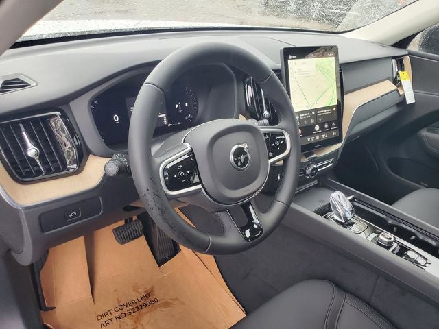 2026 Volvo XC60 B5 Core