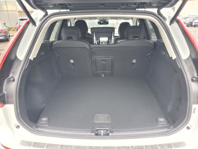 2026 Volvo XC60 B5 Core