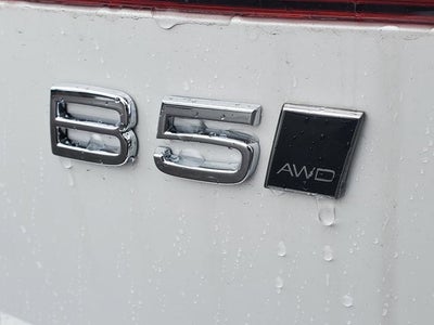 2026 Volvo XC60 B5 Core