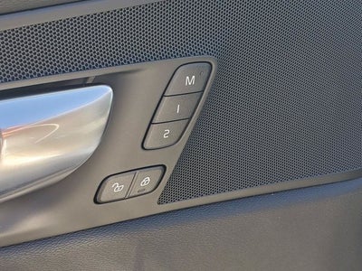 2026 Volvo XC60 B5 Core