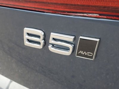 2026 Volvo XC60 B5 Ultra