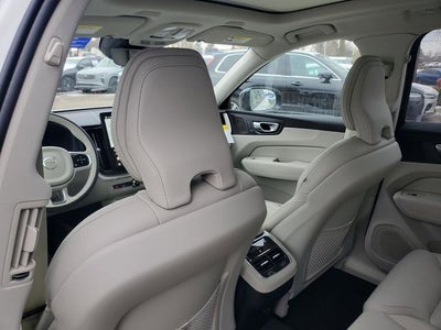 2026 Volvo XC60 B5 Ultra