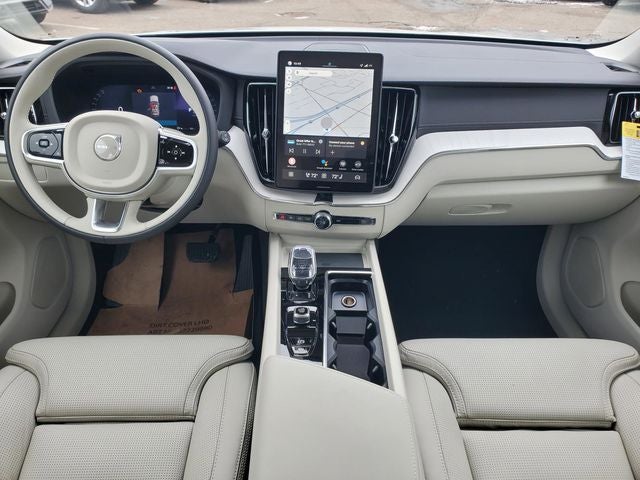 2026 Volvo XC60 B5 Ultra