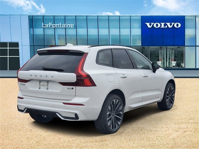 2026 Volvo XC60 B5 Ultra