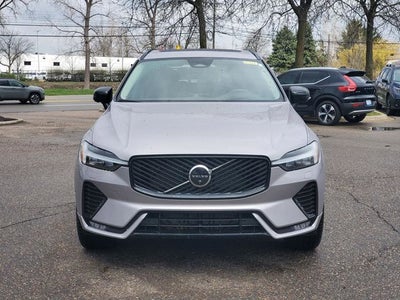 2026 Volvo XC60 B5 Ultra