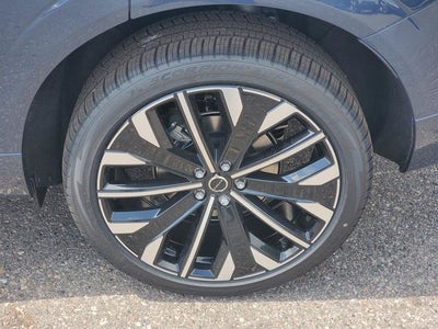 2026 Volvo XC60 B5 Ultra