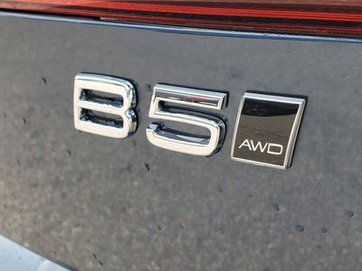 2026 Volvo XC60 B5 Ultra