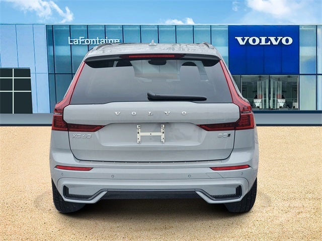 2026 Volvo XC60 B5 Ultra