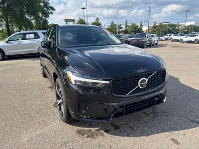 2025 Volvo XC60 B5 Ultra