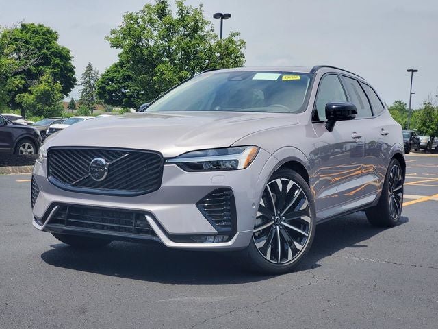 2026 Volvo XC60 B5 Ultra