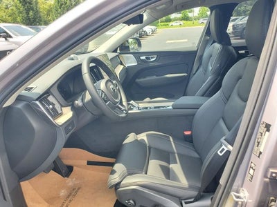 2026 Volvo XC60 B5 Ultra