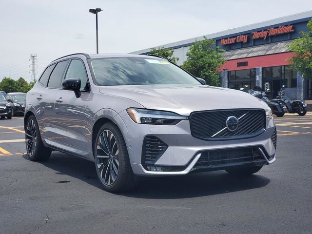 2026 Volvo XC60 B5 Ultra