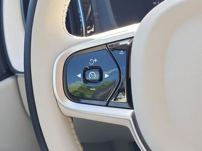 2026 Volvo XC60 B5 Ultra