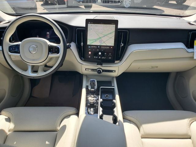 2026 Volvo XC60 B5 Ultra