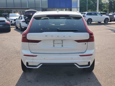 2026 Volvo XC60 B5 Ultra